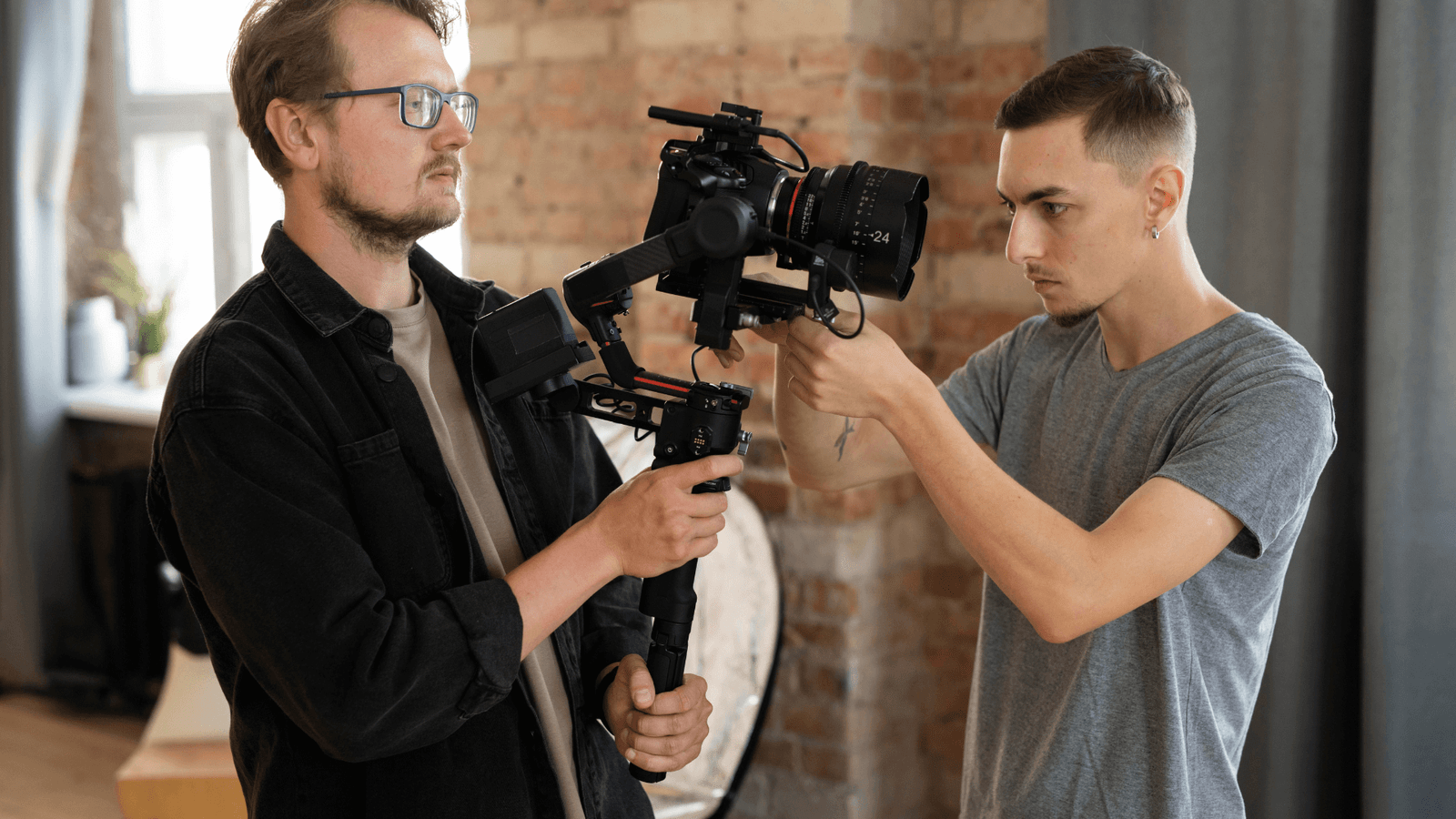 Corporate Videographer in Oxfordshire UK